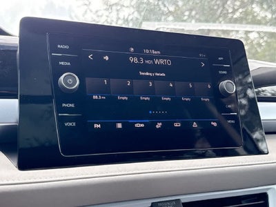 2026 Volkswagen Taos SE