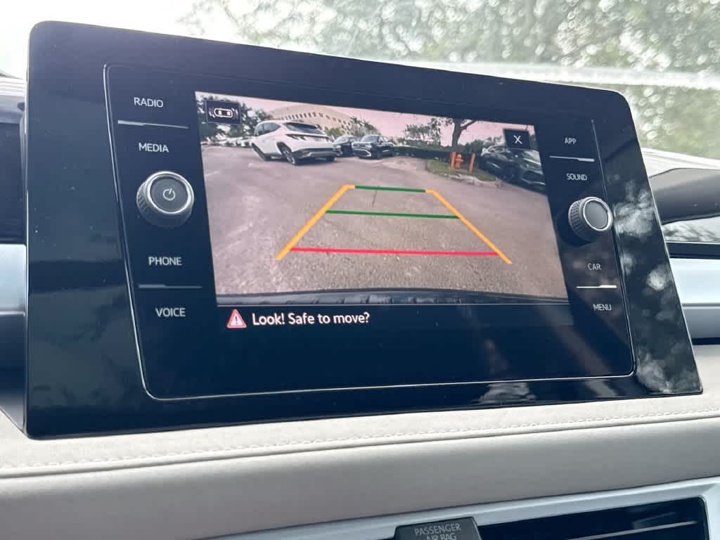 2026 Volkswagen Taos SE