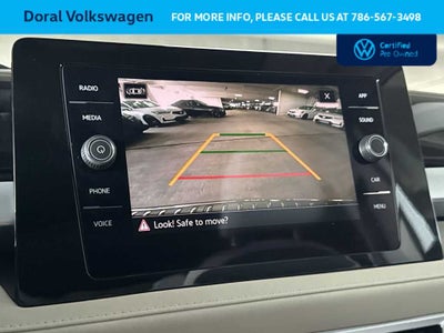 2025 Volkswagen Taos SE