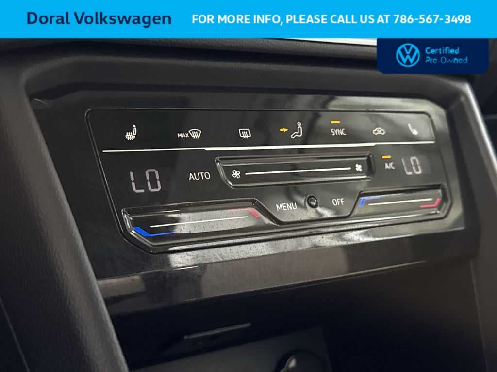 2025 Volkswagen Taos SE