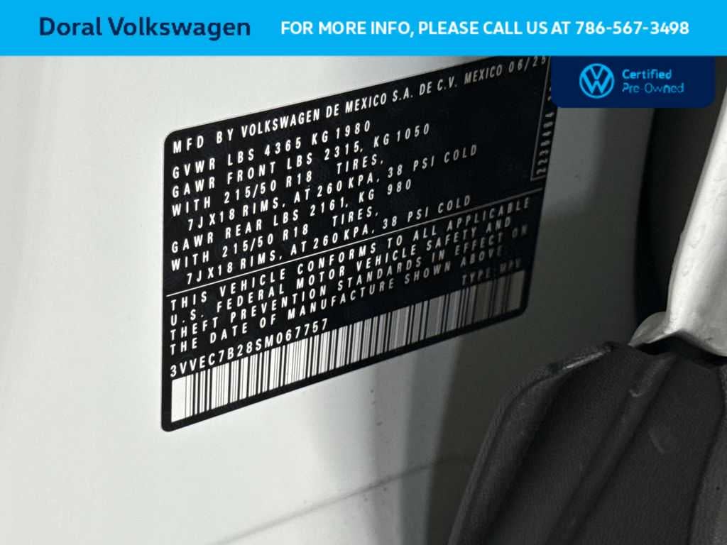 2025 Volkswagen Taos SE