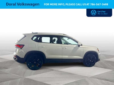 2025 Volkswagen Taos SE