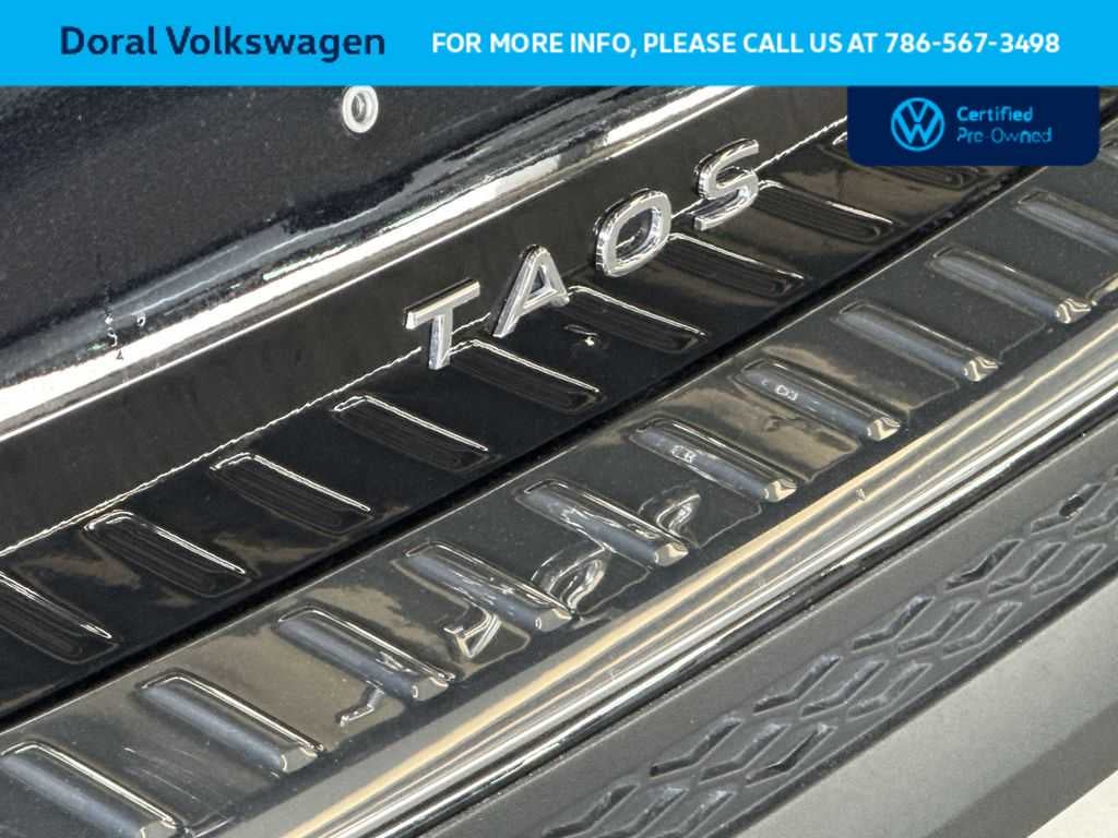 2025 Volkswagen Taos SE