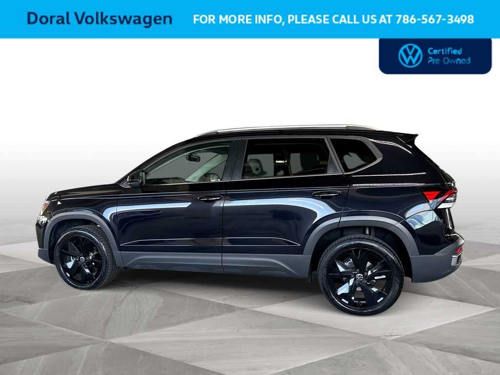 2025 Volkswagen Taos SE