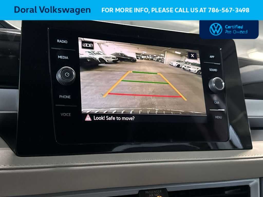 2025 Volkswagen Taos SE