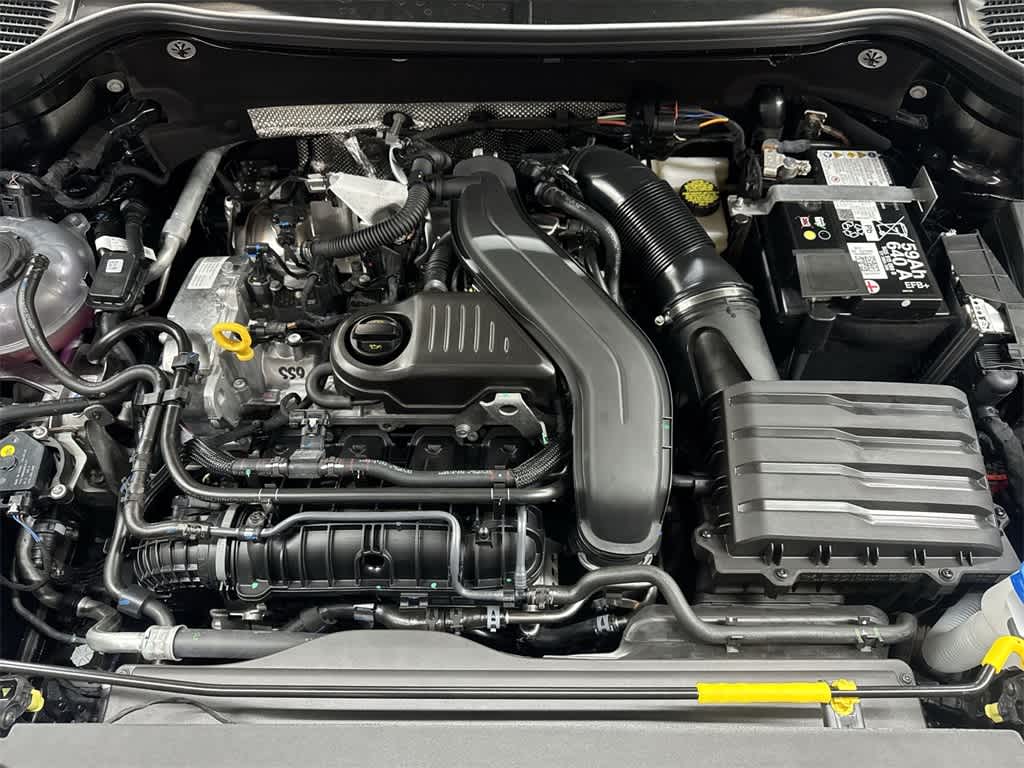 2026 Volkswagen Taos SE