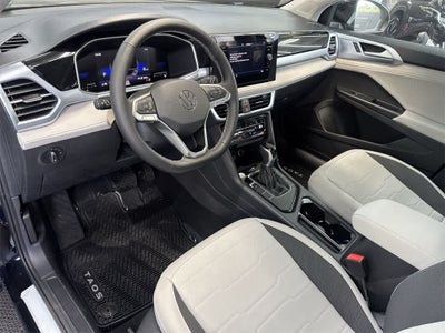 2026 Volkswagen Taos SE