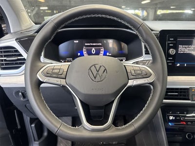 2026 Volkswagen Taos SE