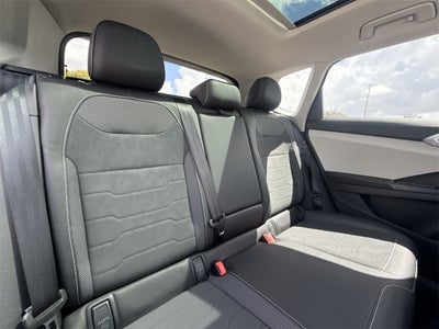 2026 Volkswagen Taos SE