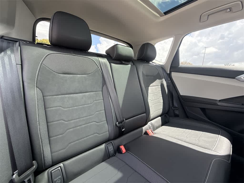 2026 Volkswagen Taos SE