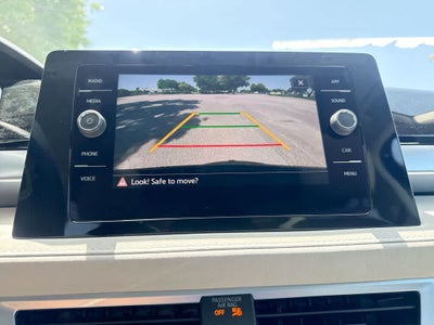 2026 Volkswagen Taos SE