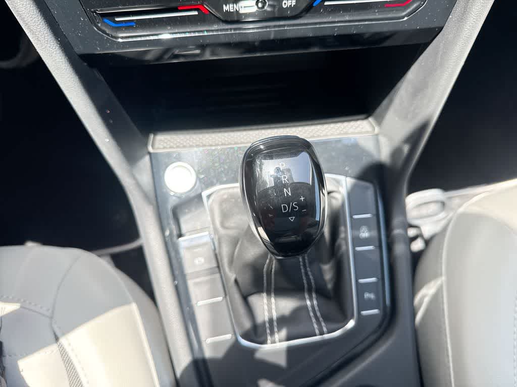 2026 Volkswagen Taos SE