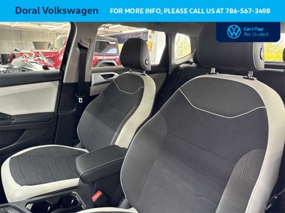 2025 Volkswagen Taos SE