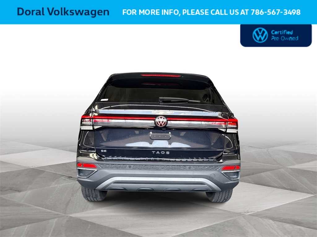 2025 Volkswagen Taos SE
