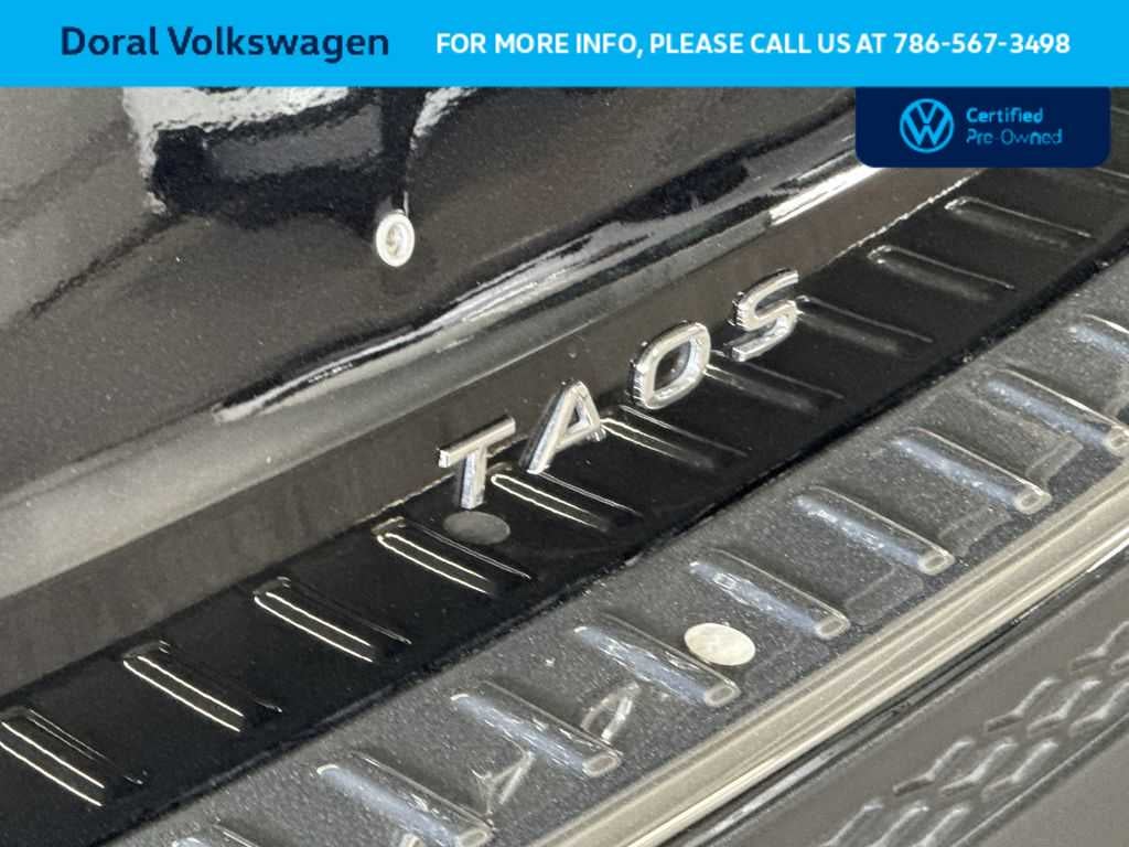 2025 Volkswagen Taos SE