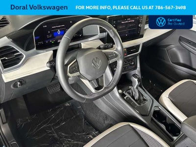 2025 Volkswagen Taos SE