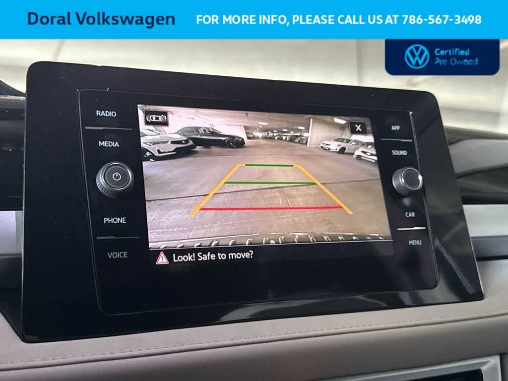 2025 Volkswagen Taos SE