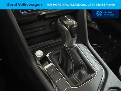 2025 Volkswagen Taos SE