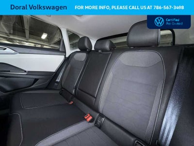 2025 Volkswagen Taos SE