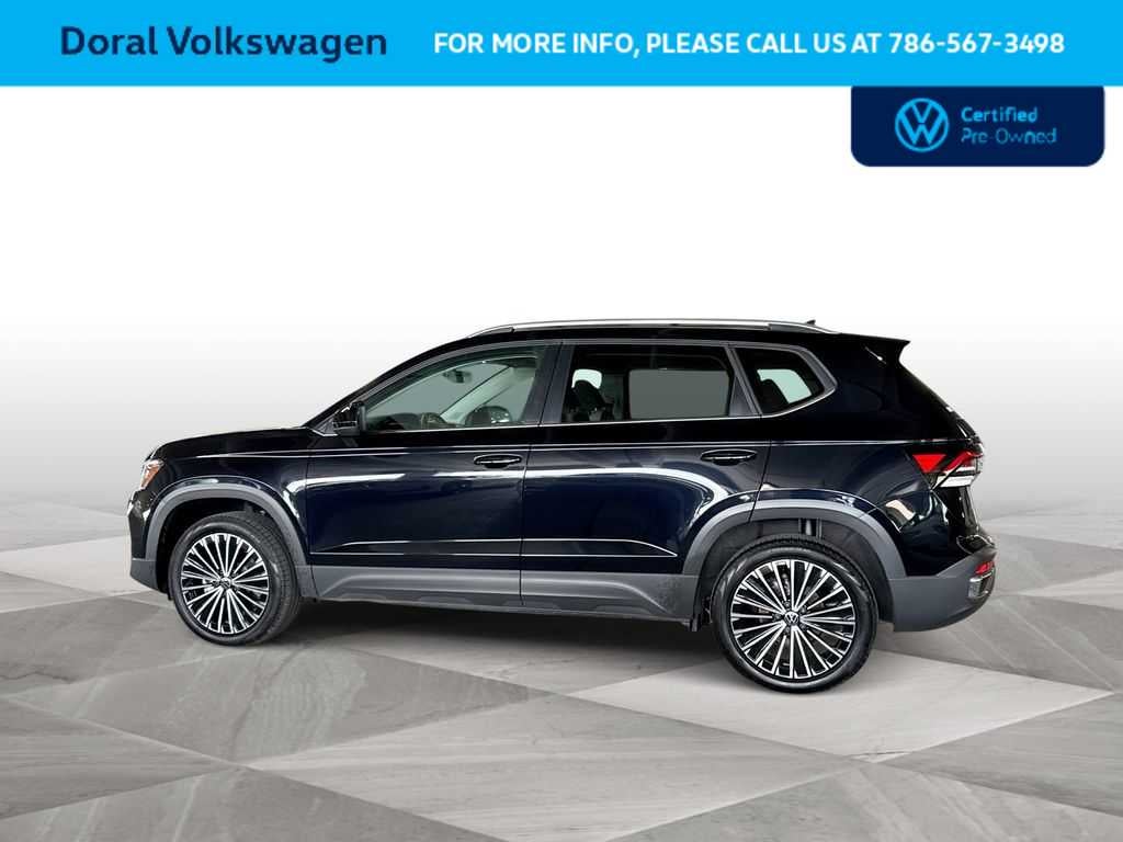 2025 Volkswagen Taos SE
