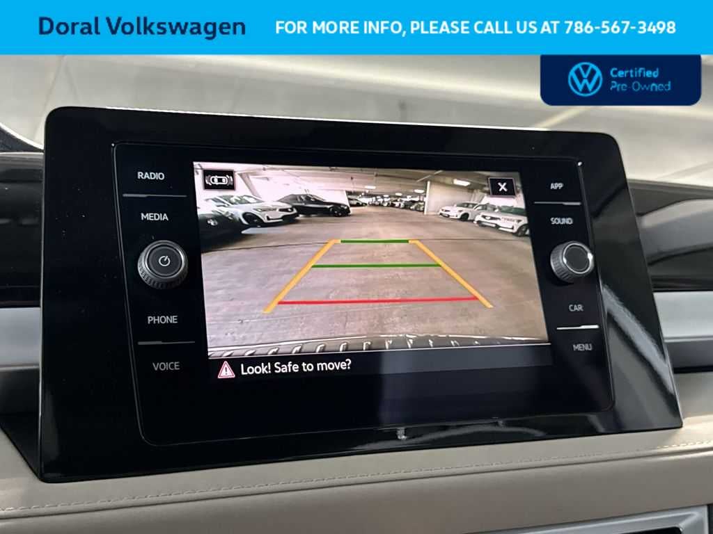 2025 Volkswagen Taos SE