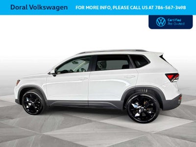 2025 Volkswagen Taos SE
