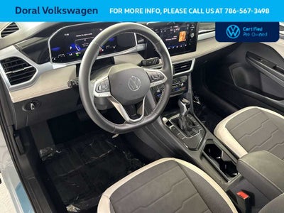 2025 Volkswagen Taos SE