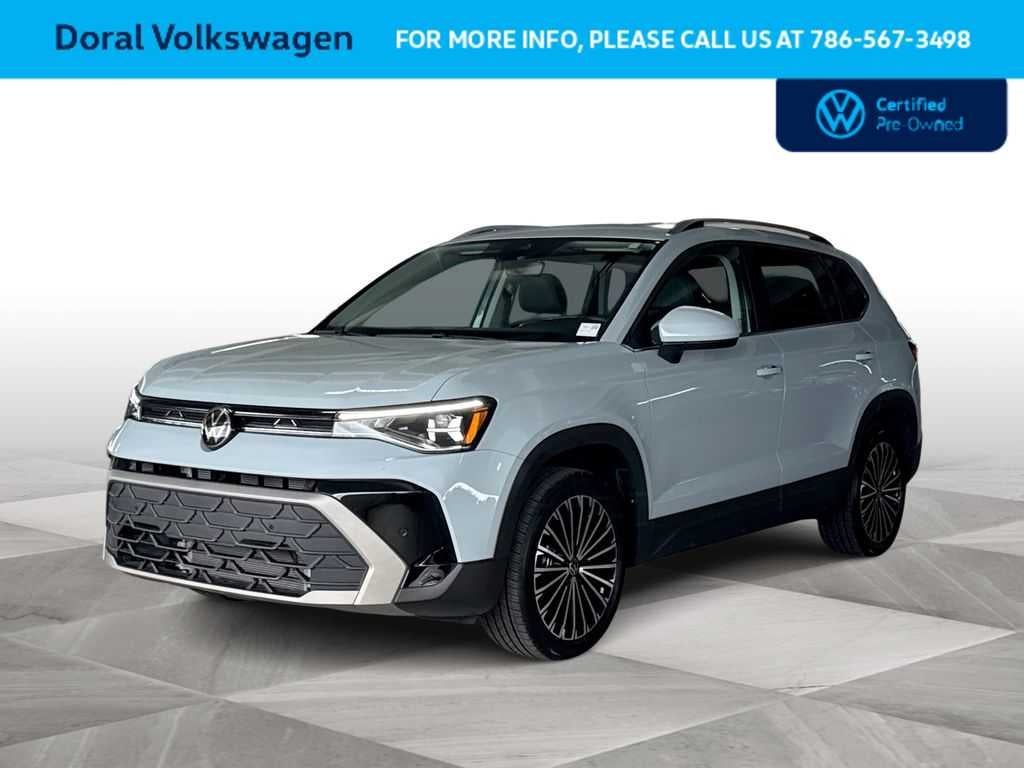 2025 Volkswagen Taos SE