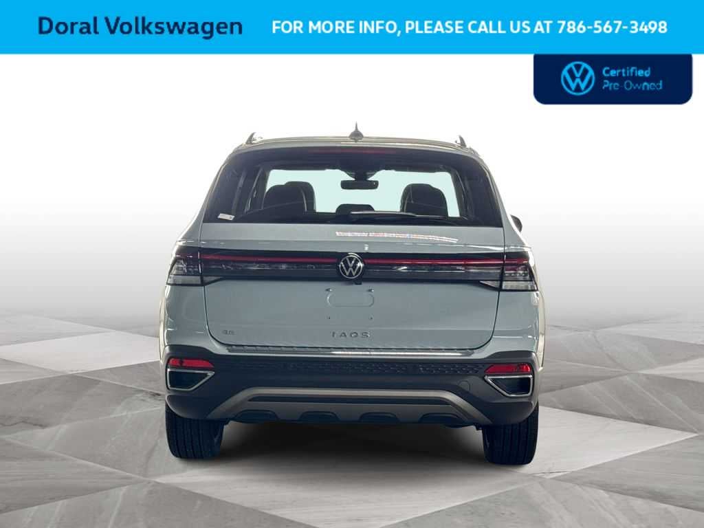 2025 Volkswagen Taos SE