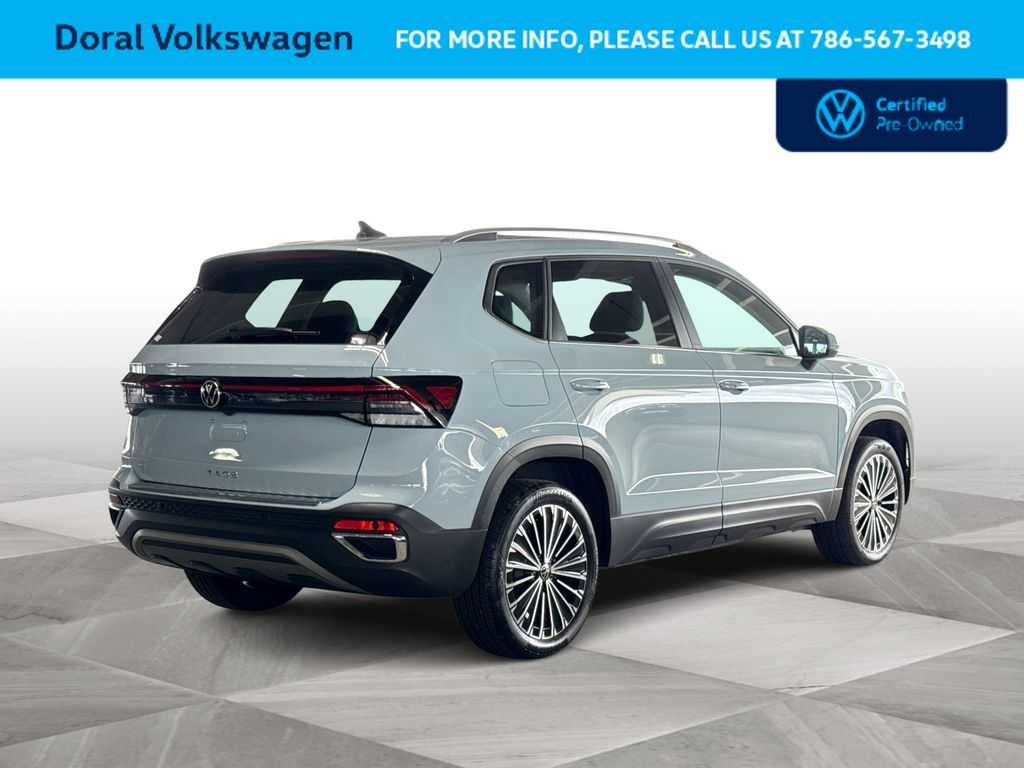 2025 Volkswagen Taos SE