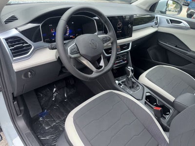 2027 Volkswagen Taos SE