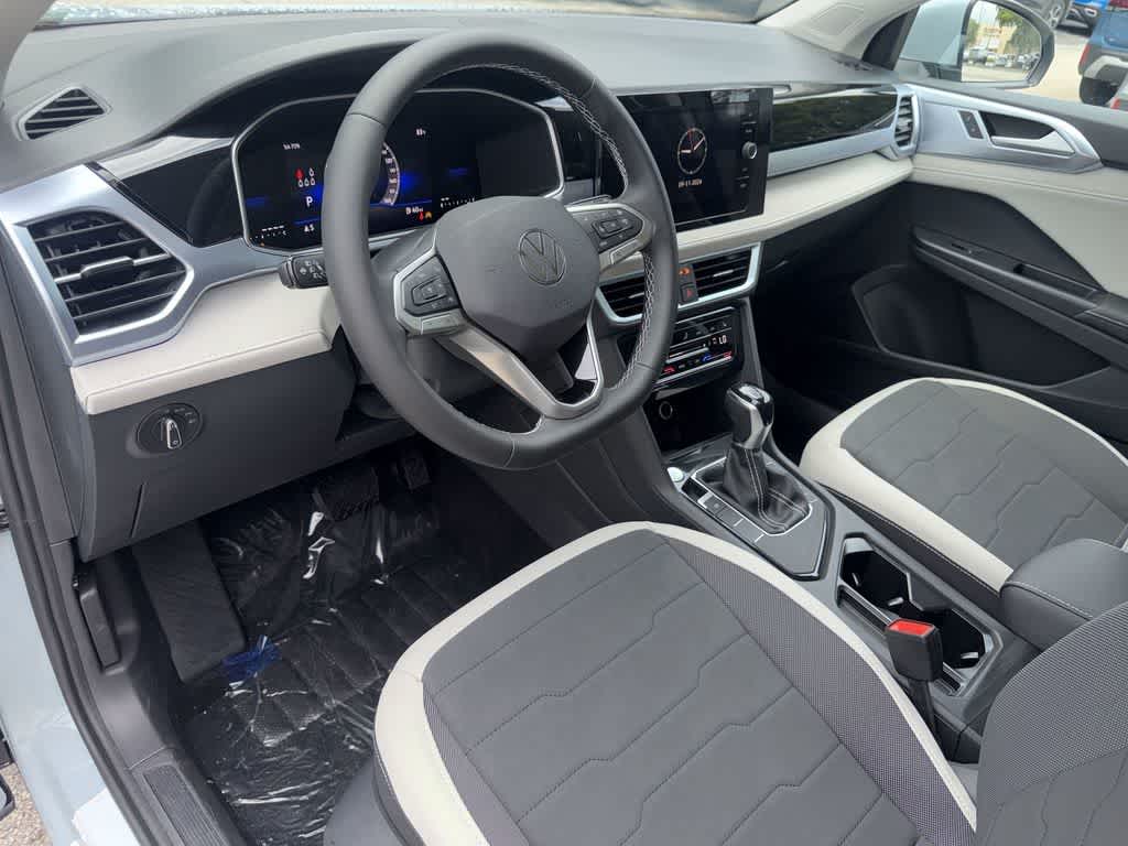 2027 Volkswagen Taos SE