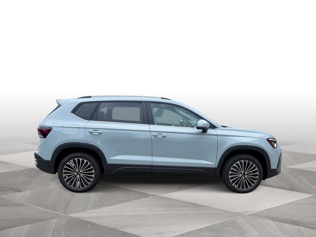 2027 Volkswagen Taos SE