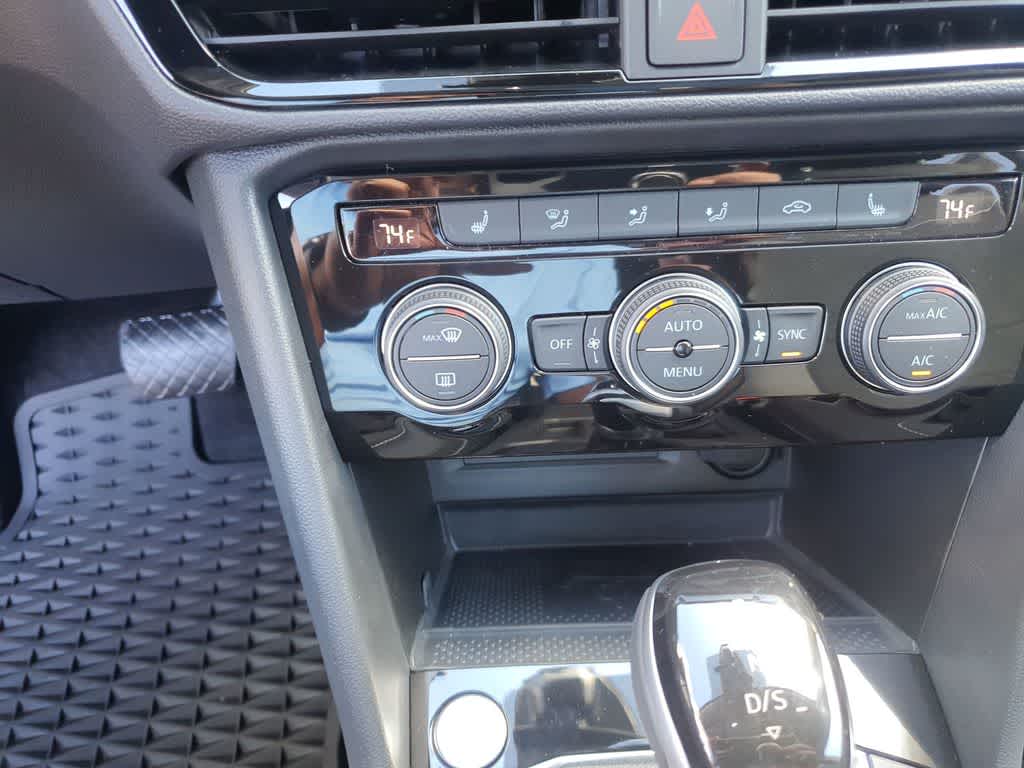 2024 Volkswagen Taos SE