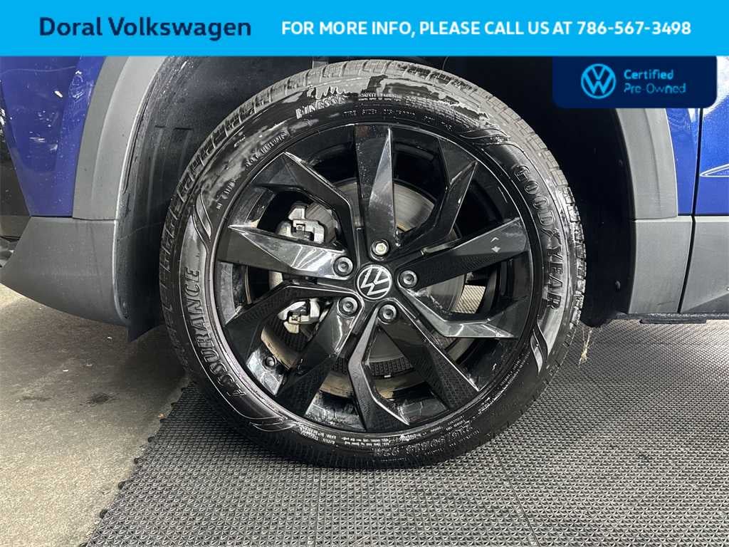 2024 Volkswagen Taos SE