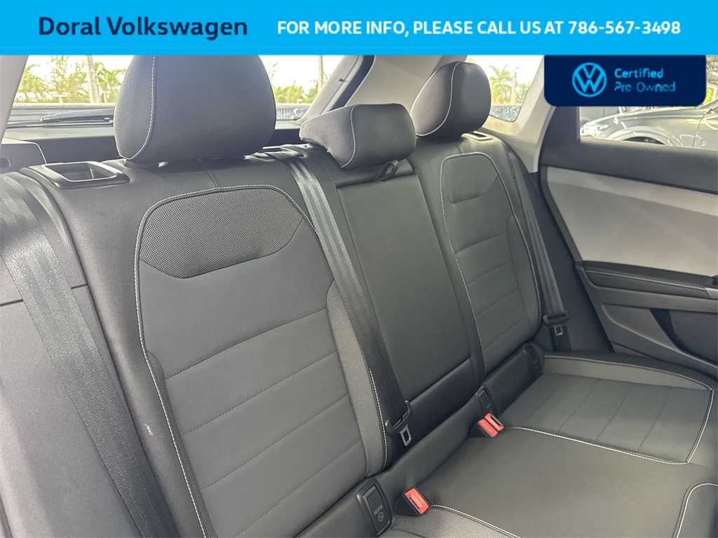 2024 Volkswagen Taos SE