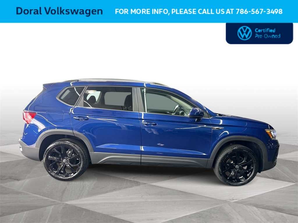 2024 Volkswagen Taos SE