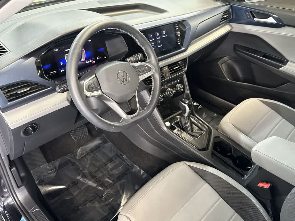 2024 Volkswagen Taos SE