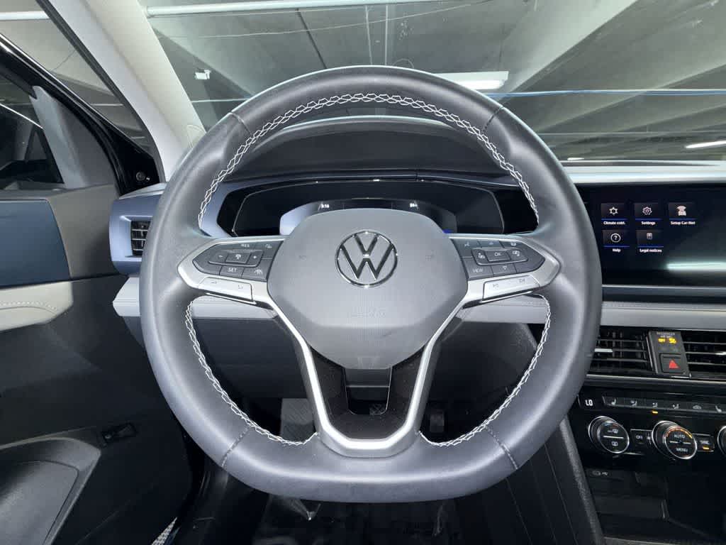 2024 Volkswagen Taos SE