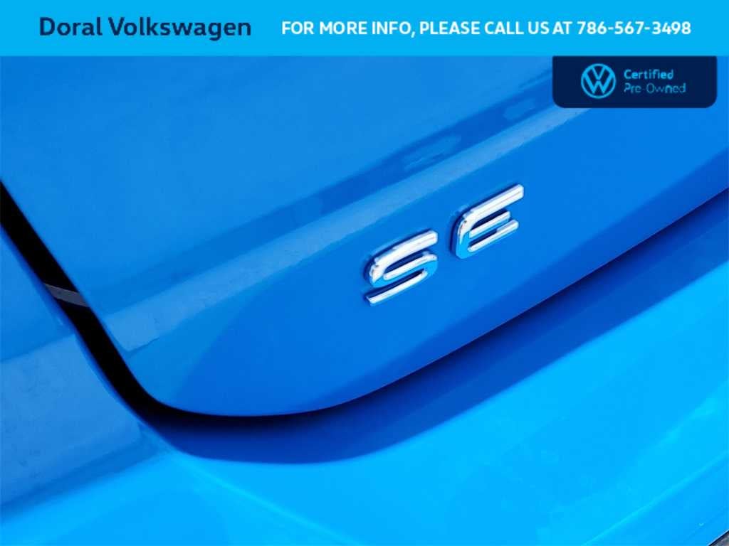 2023 Volkswagen Taos SE