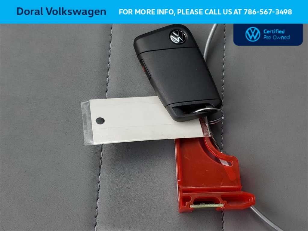 2023 Volkswagen Taos SE