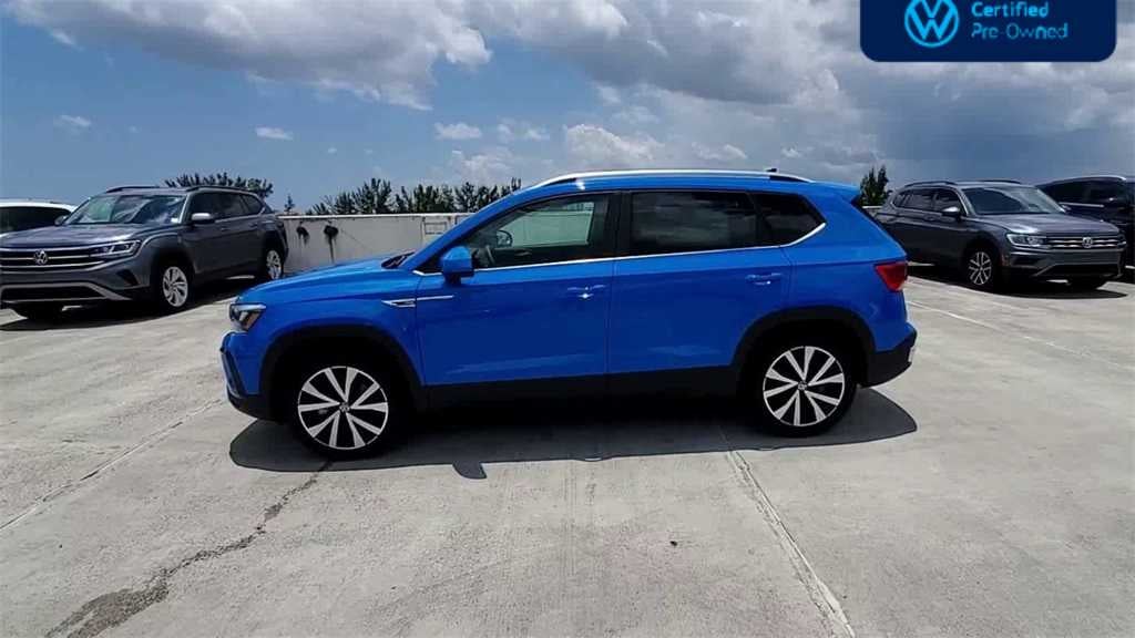 2023 Volkswagen Taos SE