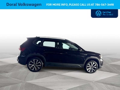 2024 Volkswagen Taos SE