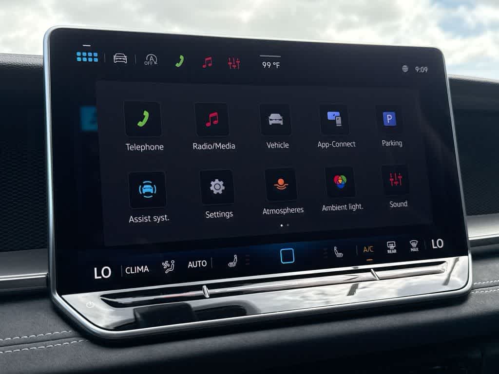 2026 Volkswagen Tiguan SE