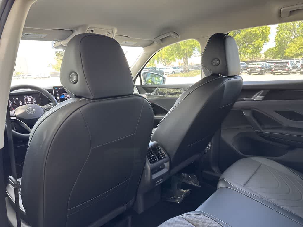 2026 Volkswagen Tiguan SE