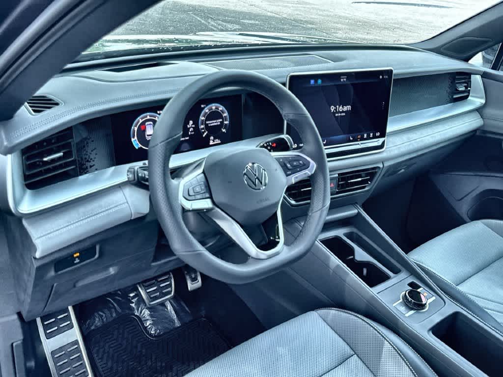 2027 Volkswagen Tiguan SE R-Line Black