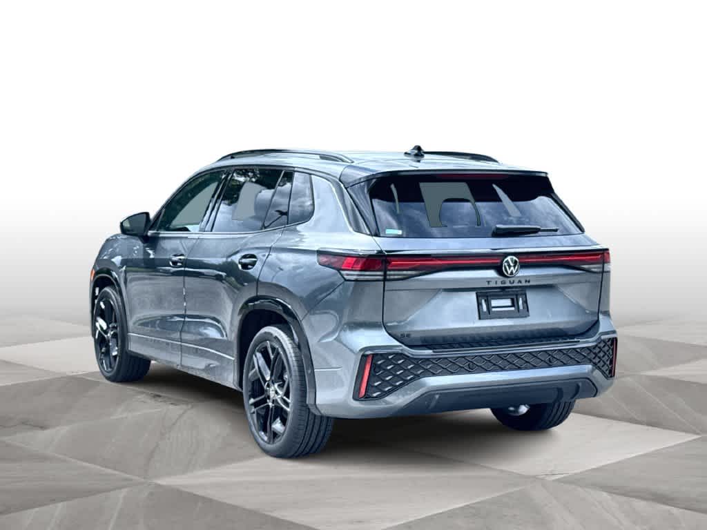 2027 Volkswagen Tiguan SE R-Line Black