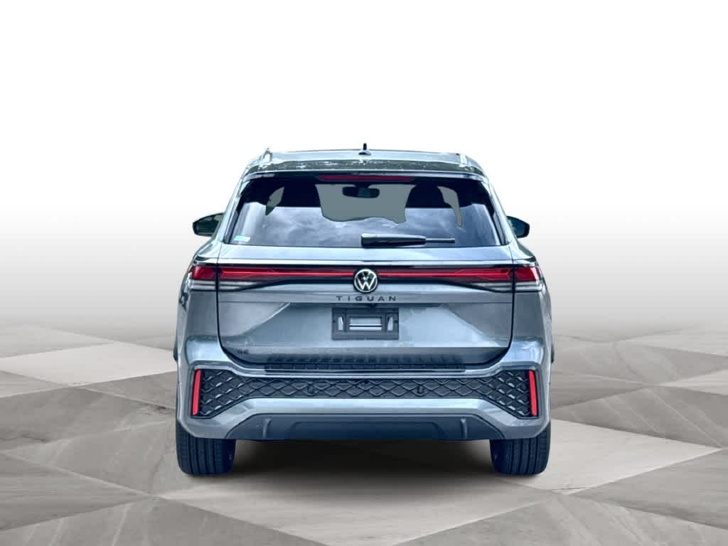 2027 Volkswagen Tiguan SE R-Line Black