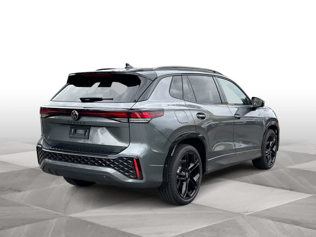 2026 Volkswagen Tiguan SE R-Line Black