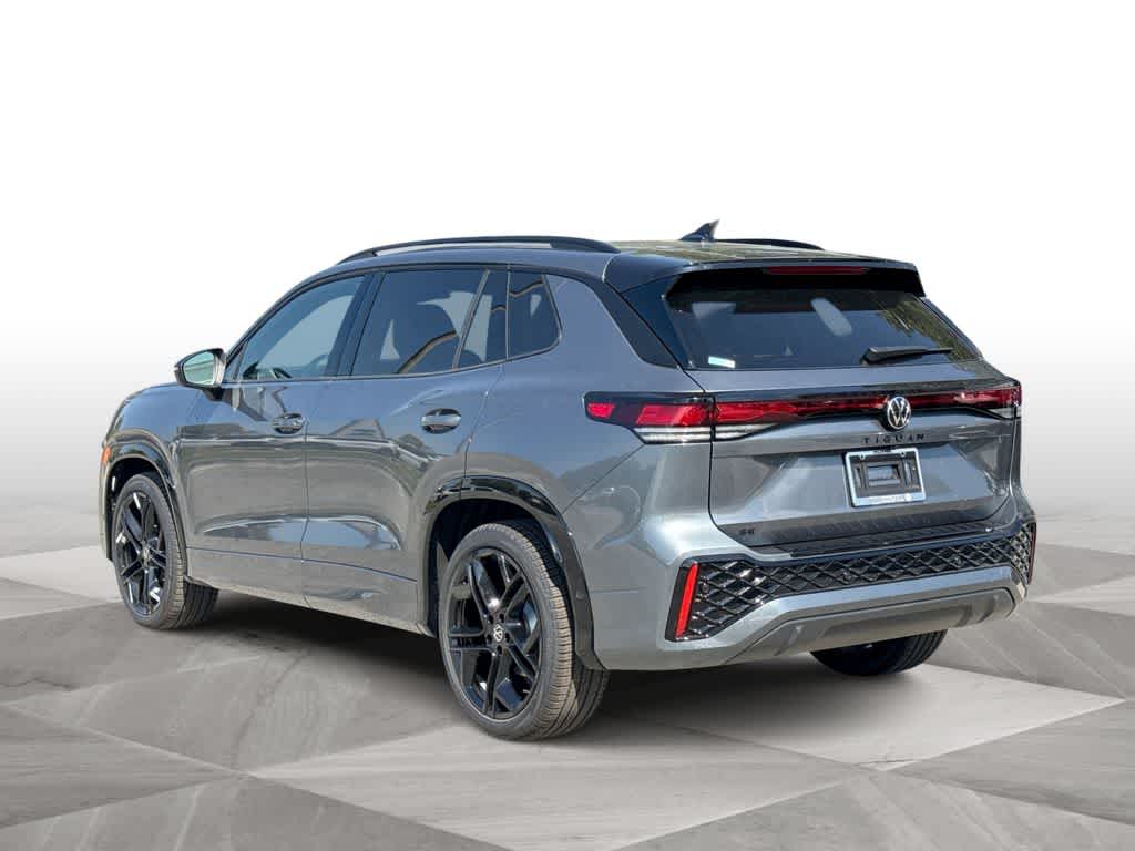 2026 Volkswagen Tiguan SE R-Line Black